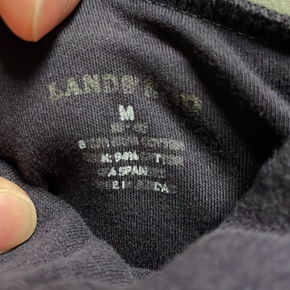 Lands’ End Size Medium Navy Long Sleeve Soft and Stretchy Turtleneck T-Shirt - Picture 6 of 6